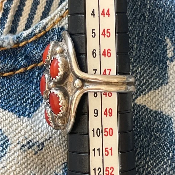 native American vintage Saddle  sterling Silver and Red coral Ring - Picture 4 of 7